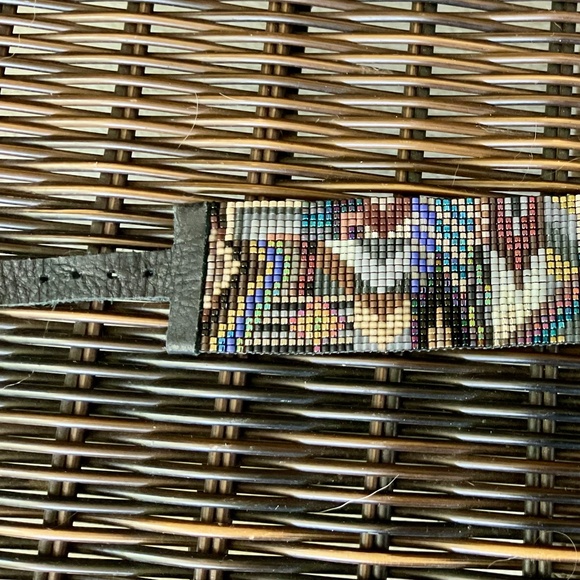 JULIE ROFMAN Boutique Handwoven “Night Cuff” Colorful Belted Bead Bracelet - Picture 4 of 9